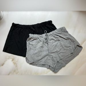 Set of x2 — Cuyana Organic Pima Sleep Shorts — 2 pairs - black - grey - small